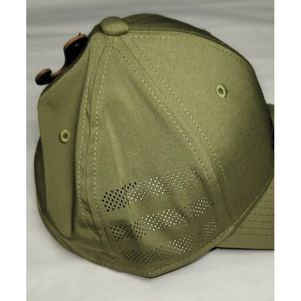 adidas Men's Gameday Stretch Fit Baseball Cap, Olive Green - S/M